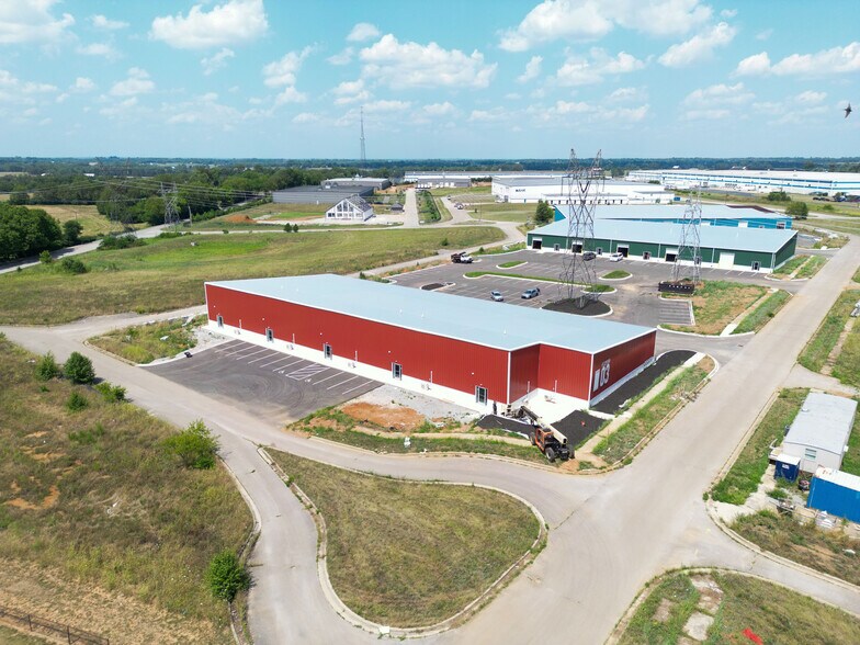 More Photos Of 100 Lacefield, Midway Unknown For Lease