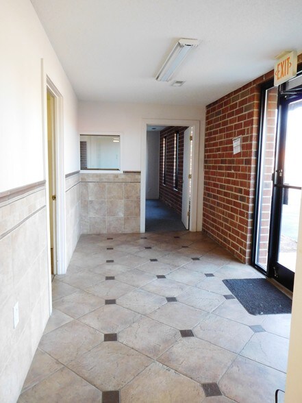 More Photos Of 1225 W Market Center Dr, High Point Warehouse For Sale
