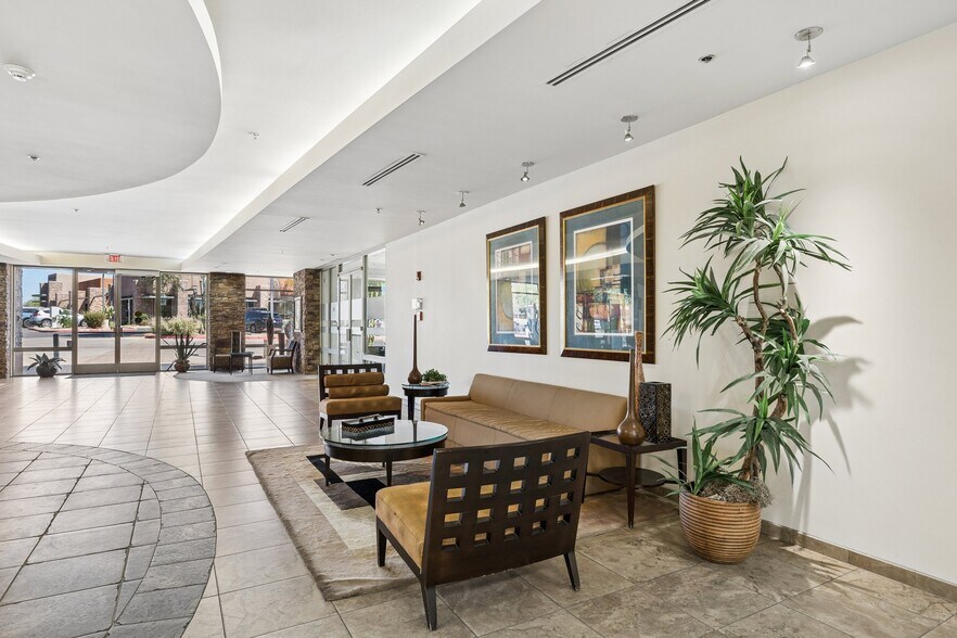 More Photos Of 8765 E Bell Rd, Scottsdale Loft Creative Space For Sale