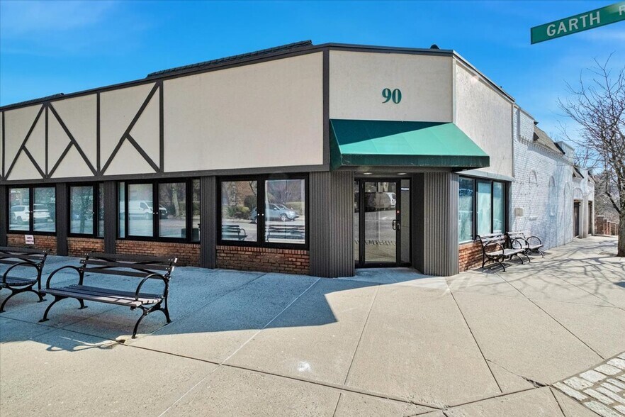 Primary Photo Of 90 Garth Rd, Scarsdale Unknown For Lease