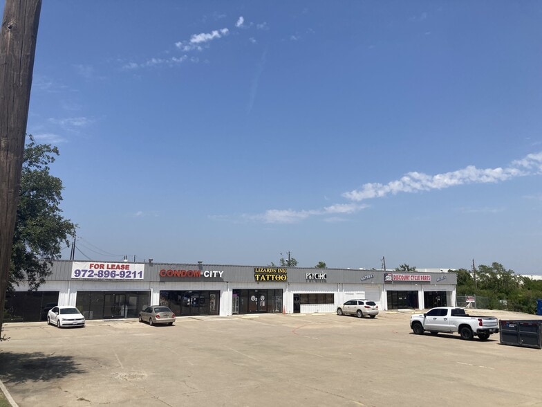 More Photos Of 2455 E Highway 121, Lewisville Storefront For Lease