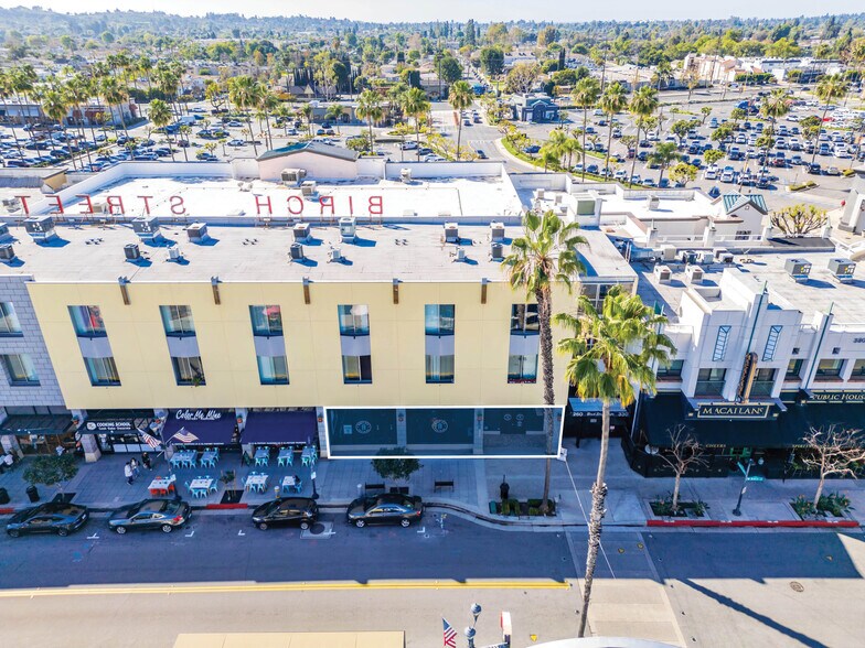More Photos Of 260 W Birch St, Brea Apartments For Lease