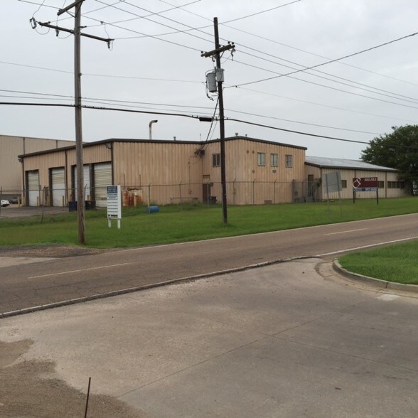 More Photos Of 1327 Boling St, Jackson Service For Lease