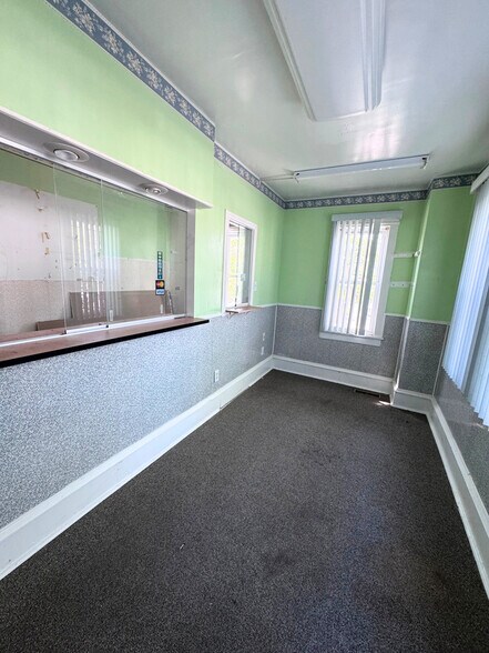 More Photos Of 201 E Black Horse Pike, Pleasantville Office For Sale