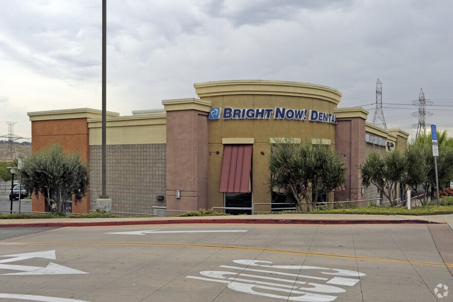 More Photos Of 26000 Golden Valley Rd, Santa Clarita Unknown For Lease
