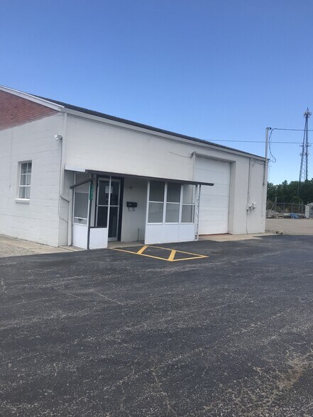 Primary Photo Of 1251 N Cole St, Lima Specialty For Sale