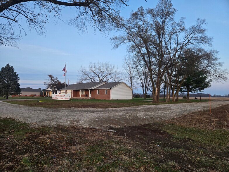 More Photos Of 11280 US Highway 23, Lockbourne Office Residential For Sale