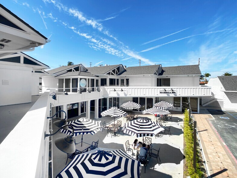 More Photos Of 2651-2675 Irvine Ave, Costa Mesa Storefront For Lease