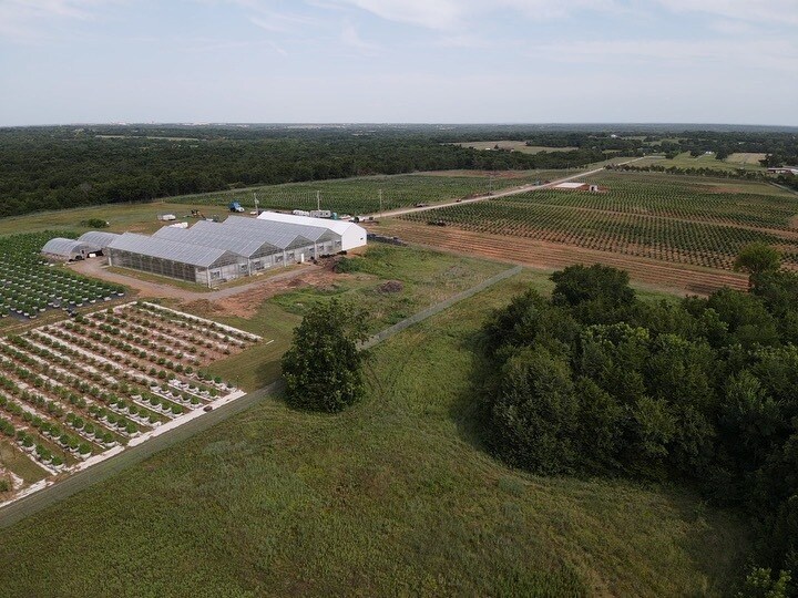 More Photos Of 6650 E Post Oak Rd, Noble Manufacturing For Sale