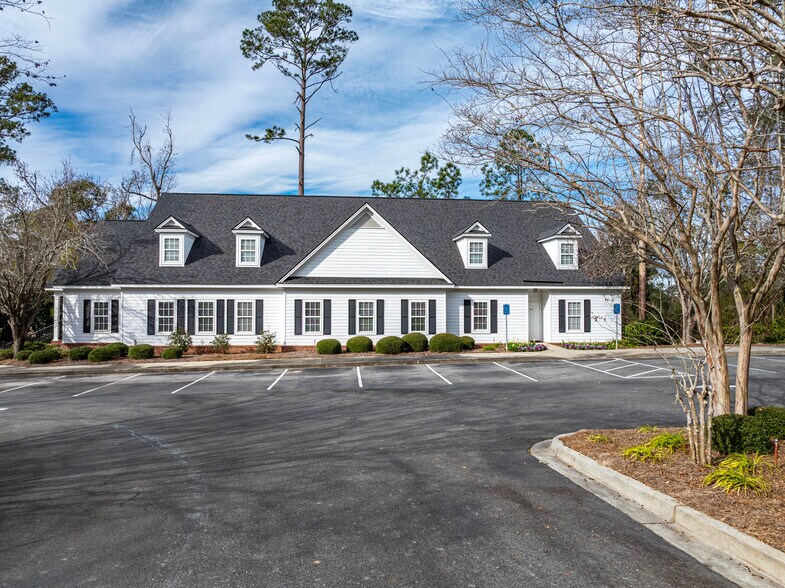 More Photos Of 1108 Gornto Rd, Valdosta Office For Sale