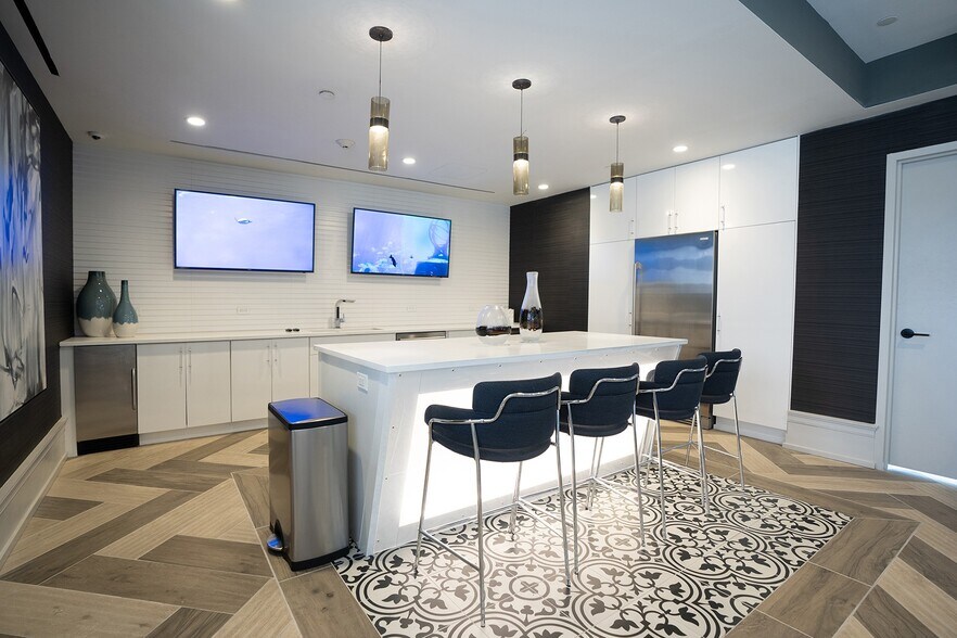 More Photos Of 57 Bank St, White Plains Apartments For Lease