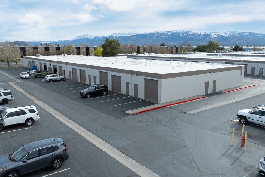 More Photos Of 260 Freeport Blvd, Sparks Light Manufacturing For Lease