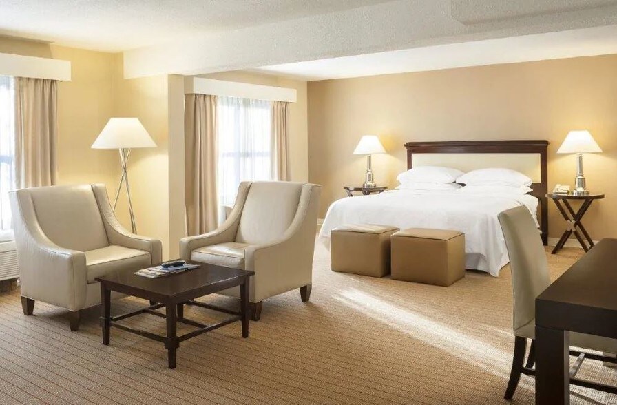 More Photos Of 1850 Post Rd, Warwick Hotel For Sale