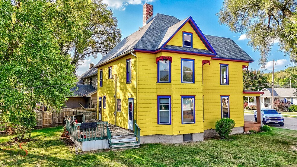 More Photos Of 131 Church st, North Utica Specialty For Sale