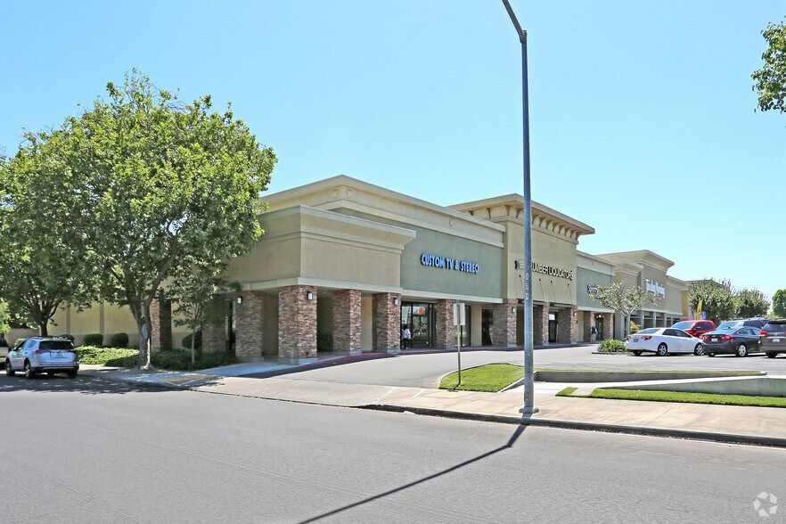Primary Photo Of 3250 Dale Rd, Modesto Unknown For Lease