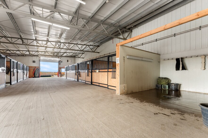 More Photos Of 3245 Township Road 292, Madden Horse Stables For Sale