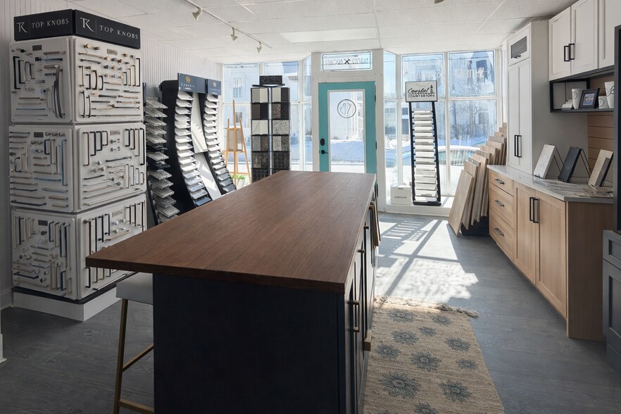 More Photos Of 369-371 Islington St, Portsmouth Storefront Retail Residential For Sale