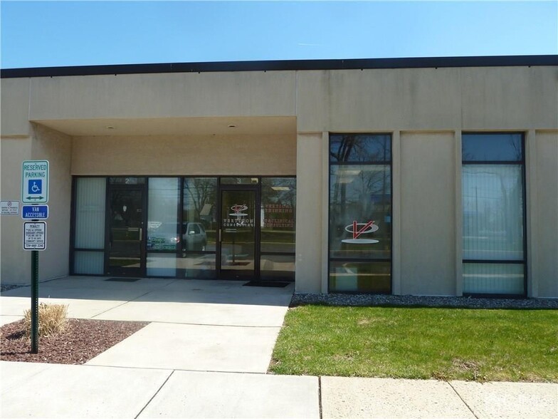 Primary Photo Of 3084 State Route 27, Kendall Park Office For Sale