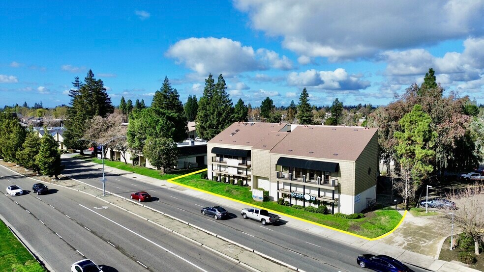More Photos Of 1625 W March Ln, Stockton Office For Lease
