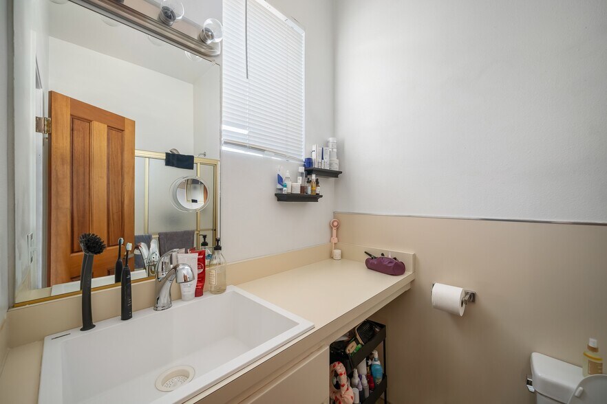 More Photos Of 668 Marsh St, San Luis Obispo Storefront Retail Office For Sale