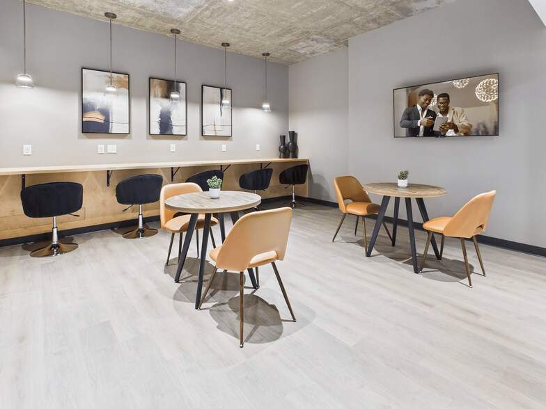 More Photos Of 215-219 S Water St, Henderson Apartments For Sale