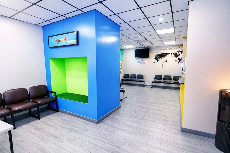 More Photos Of 4804 Edgewater Dr, Orlando Medical For Sale