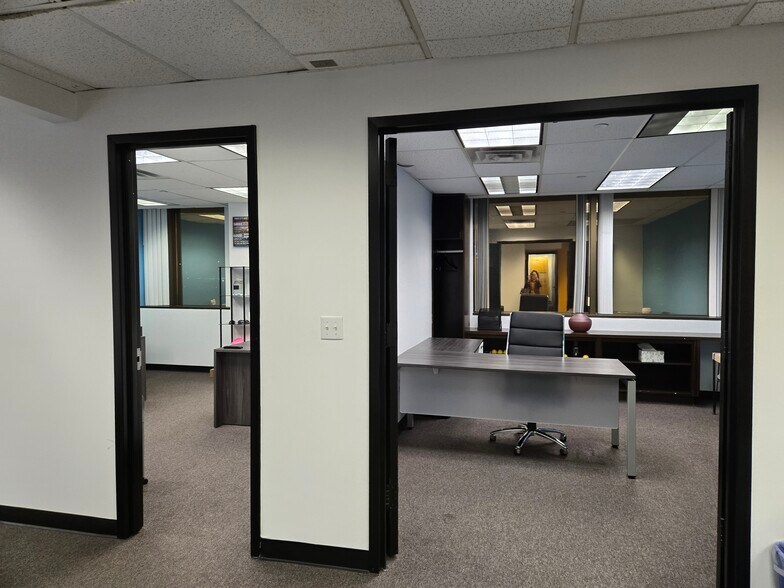 More Photos Of 30-56 Whitestone Expy, Flushing Office For Sale
