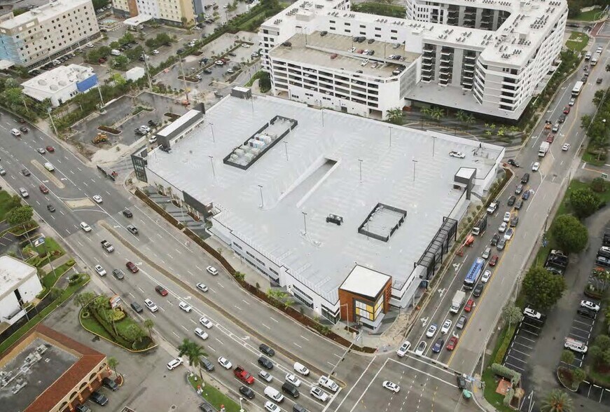 More Photos Of 7903 NW 36th St, Doral Unknown For Lease