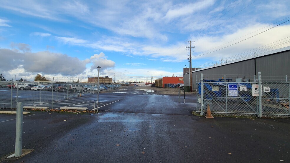 More Photos Of 1725 Silverton Rd NE, Salem Land For Lease