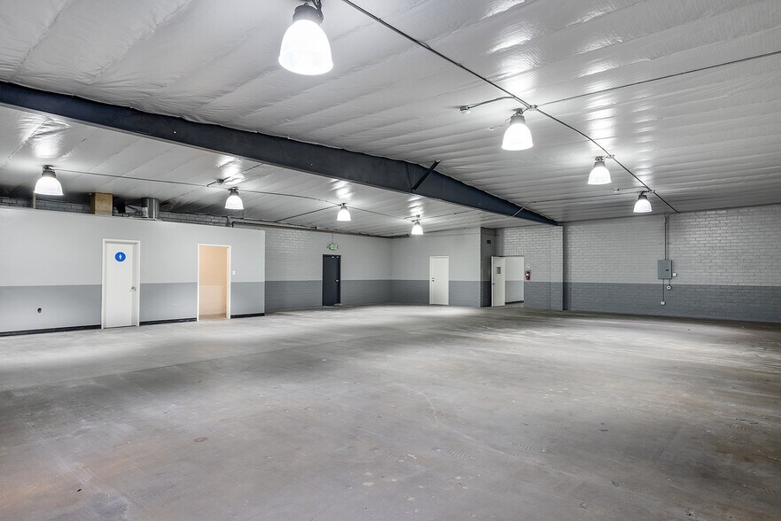 More Photos Of 12300 Denholm Dr, El Monte Warehouse For Sale