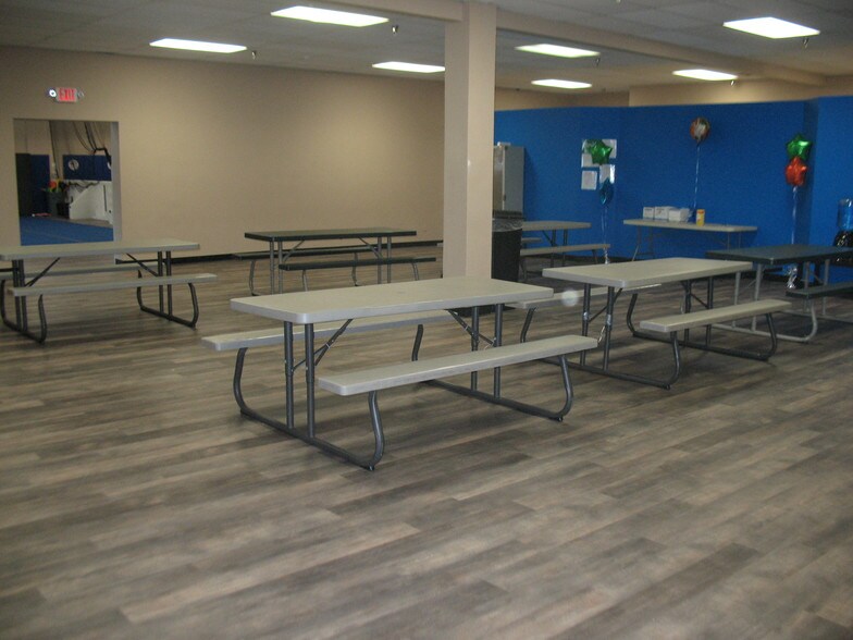 More Photos Of 7047-7251 NW 88th Ave, Tamarac Freestanding For Lease