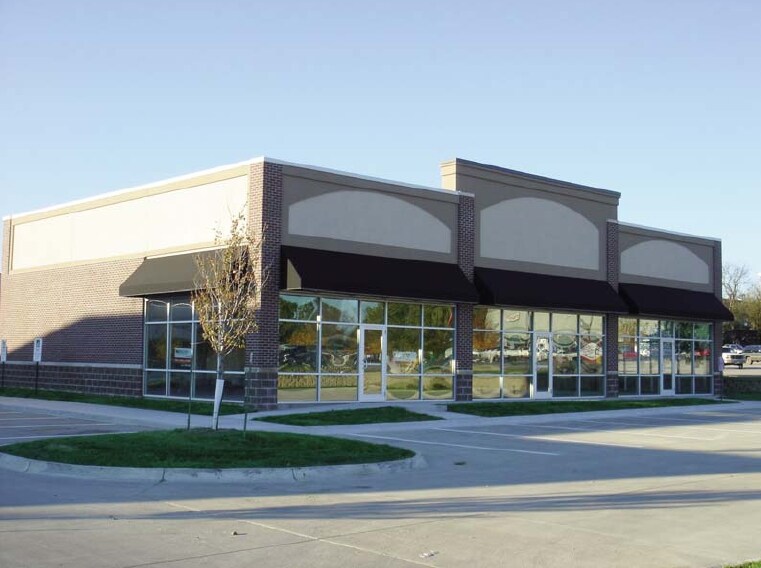 Primary Photo Of 6058 SE 14th St, Des Moines Freestanding For Lease