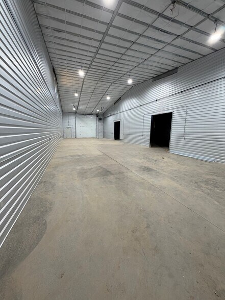 More Photos Of 2548 Flagstaff Ranch rd, Flagstaff Warehouse For Lease