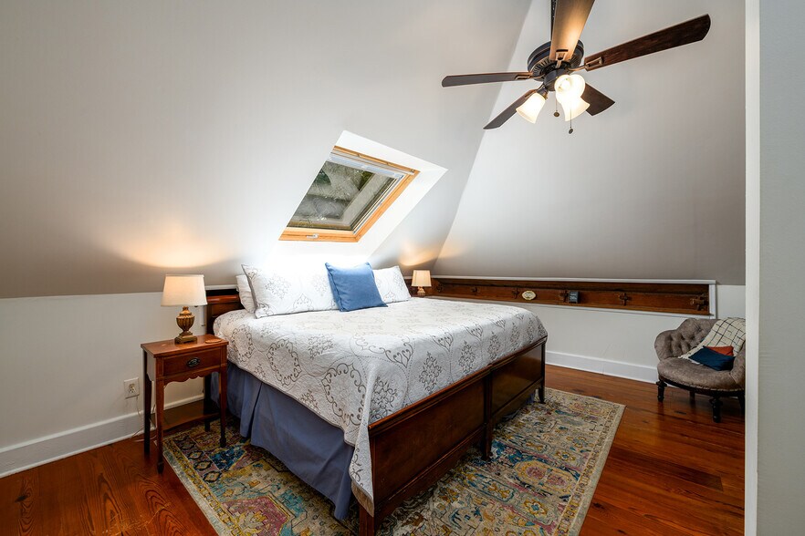 More Photos Of 1526 Highway 255 N, Sautee Nacoochee Hotel For Sale