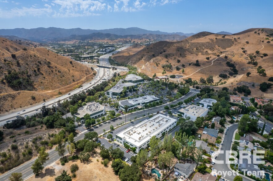 More Photos Of 26025 Mureau Rd, Calabasas Office For Sale