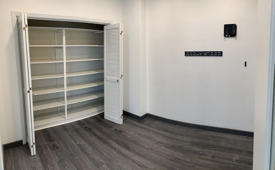 More Photos Of 807 Brazos St, Austin Loft Creative Space For Lease