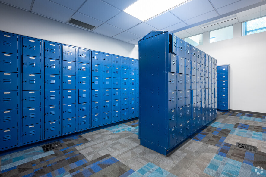 More Photos Of 119 Cane Creek Blvd, Danville Telecom Hotel Data Hosting For Lease