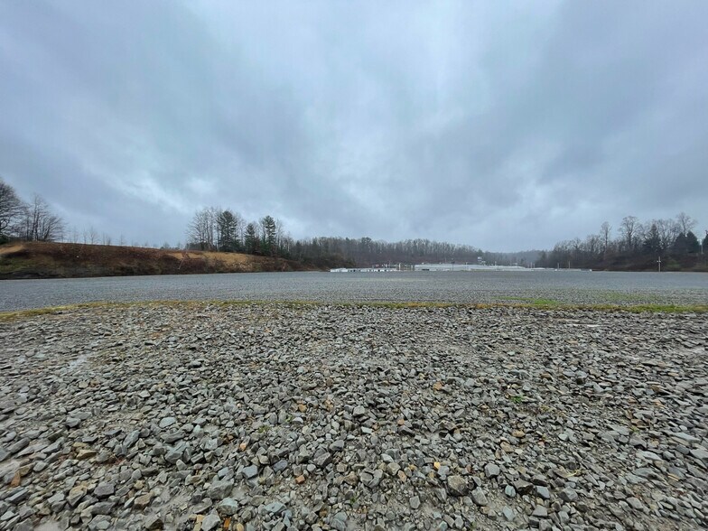 More Photos Of Robert C Byrde Dr, Mount Hope Land For Lease