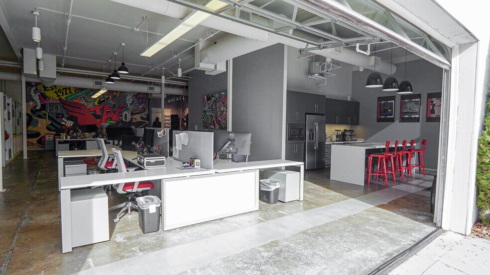 More Photos Of 1510 Ellsworth Industrial Blvd NW, Atlanta Loft Creative Space For Lease