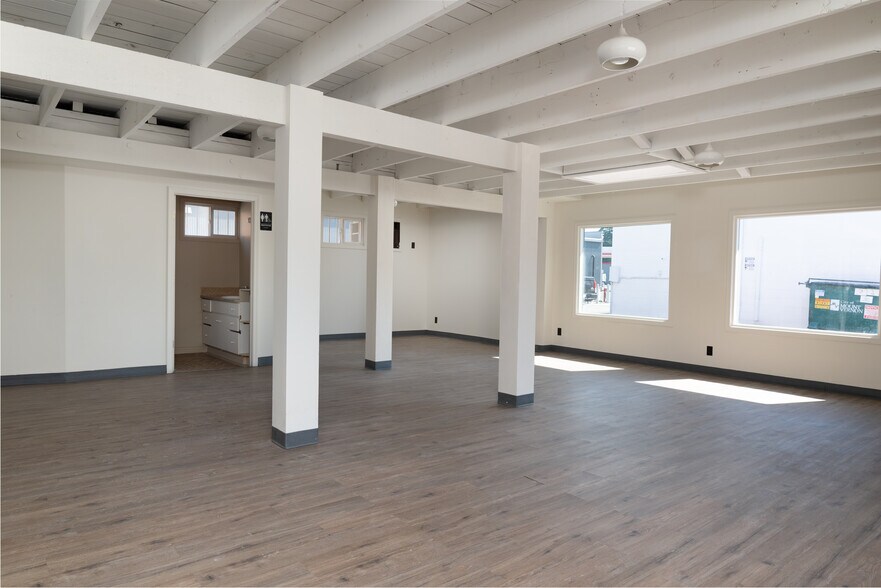 More Photos Of 915 McLean Rd, Mount Vernon Freestanding For Sale