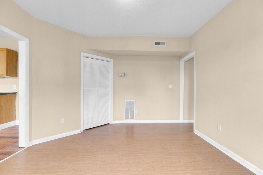 More Photos Of , Waterbury Multifamily For Sale