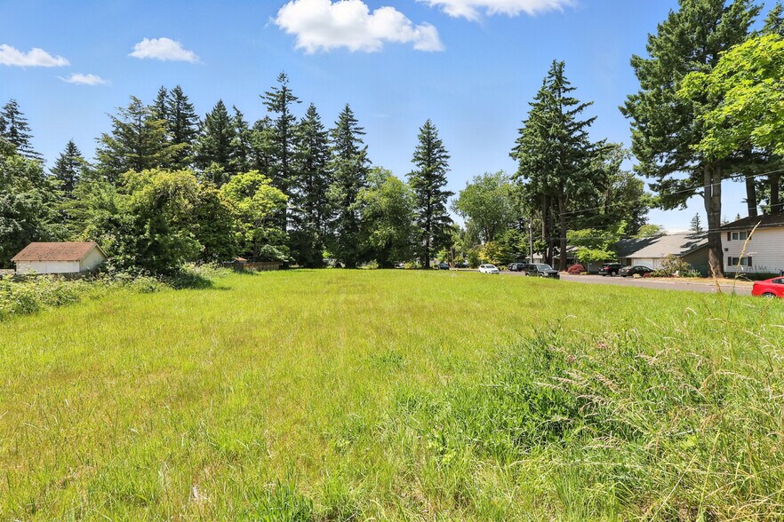 More Photos Of NE 5th and NE Cleveland, Gresham Land For Sale