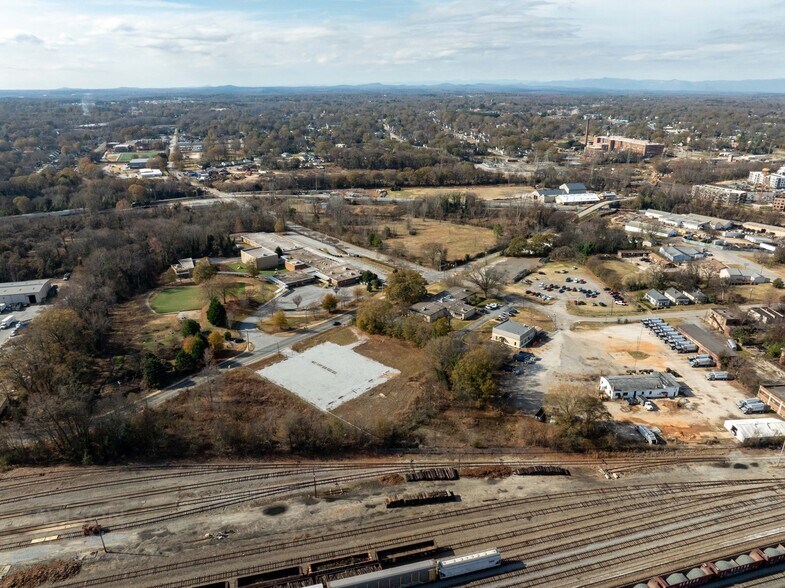 More Photos Of 1600 W Washington St, Greenville Land For Sale