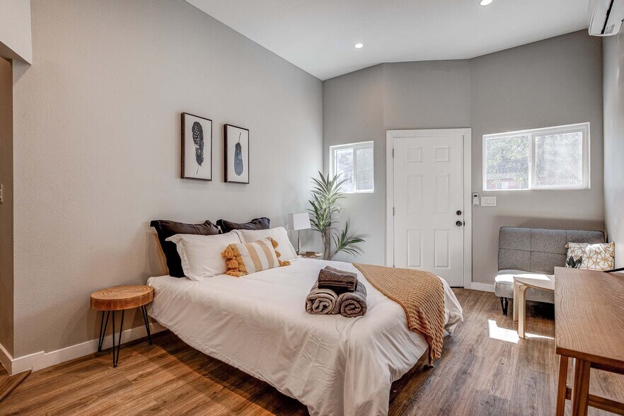More Photos Of 146 Witmer St, Los Angeles Apartments For Sale