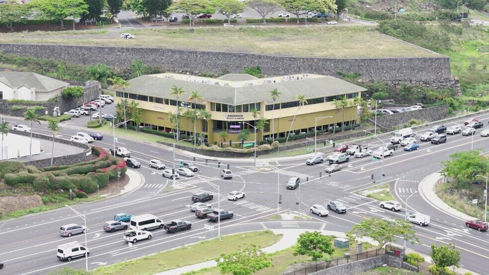 More Photos Of 75-1000 Henry St, Kailua Kona Storefront Retail Office For Sale