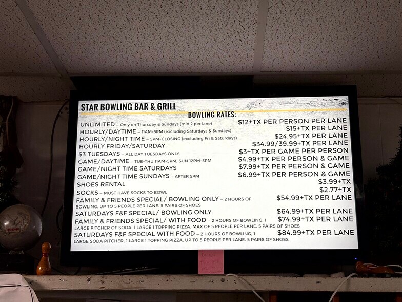 More Photos Of 4180 Pinkston St, Beaumont Bowling Alley For Sale