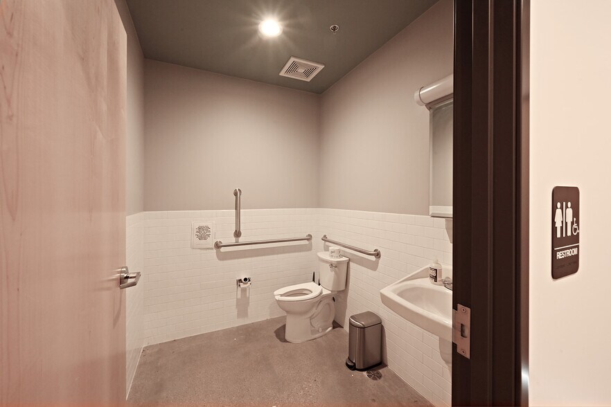 More Photos Of 5739 Bueno Dr, Fort Collins Industrial For Sale