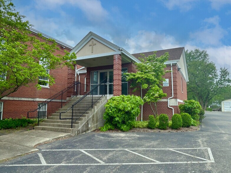 More Photos Of 11565 Pippin Rd, Cincinnati Religious Facility For Sale