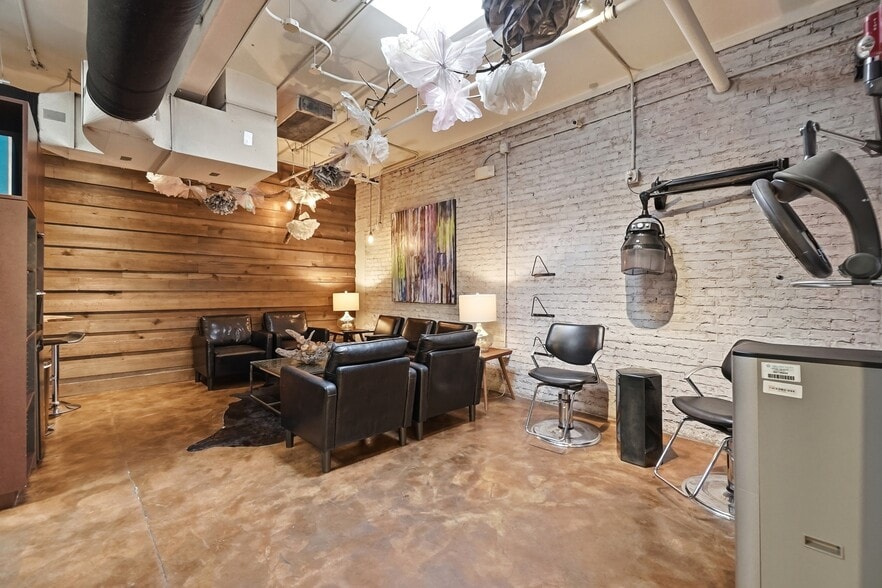 More Photos Of 1111 Central Ave, Charlotte Loft Creative Space For Sale