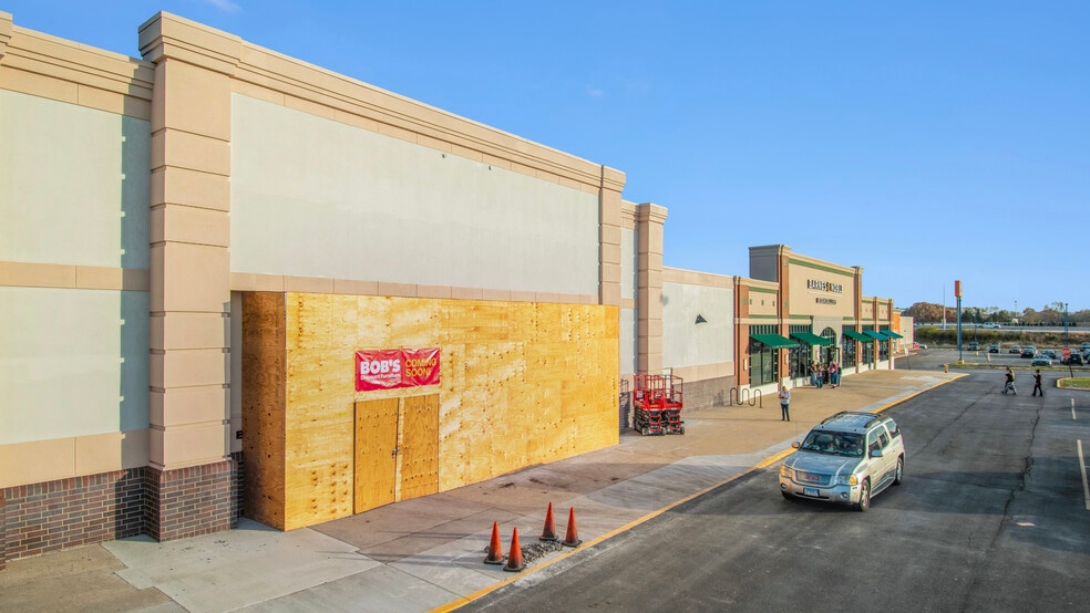 More Photos Of , Champaign General Retail For Sale